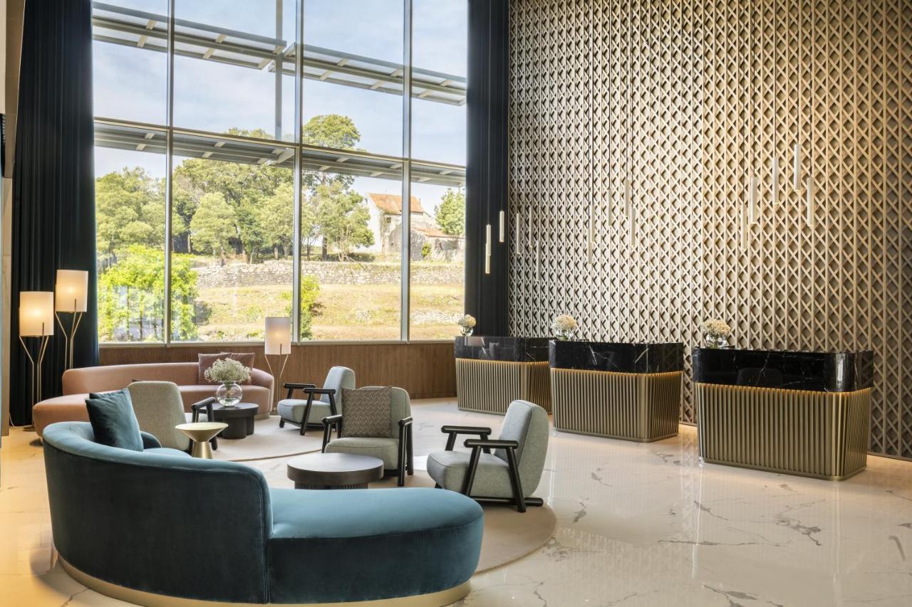 Renaissance Porto Lapa Hotel מראה חיצוני תמונה The lobby of the hotel