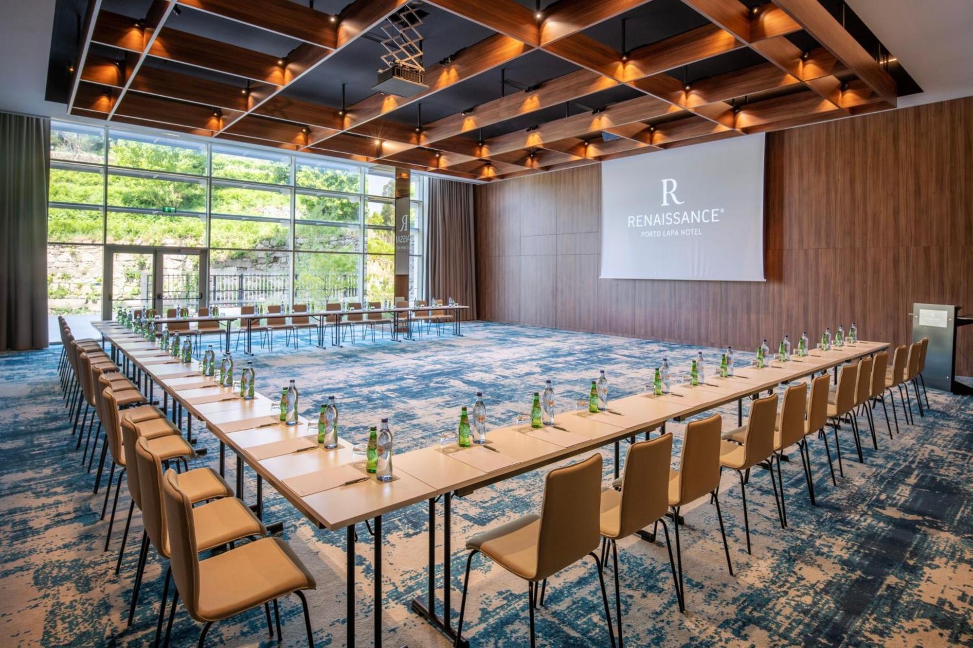 Renaissance Porto Lapa Hotel מראה חיצוני תמונה Meeting room