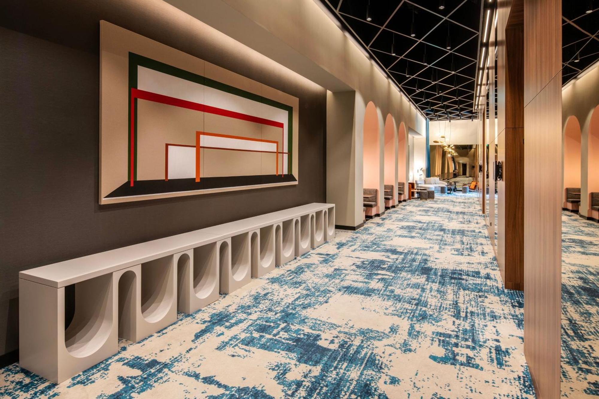 Renaissance Porto Lapa Hotel מראה חיצוני תמונה The interior of the new terminal