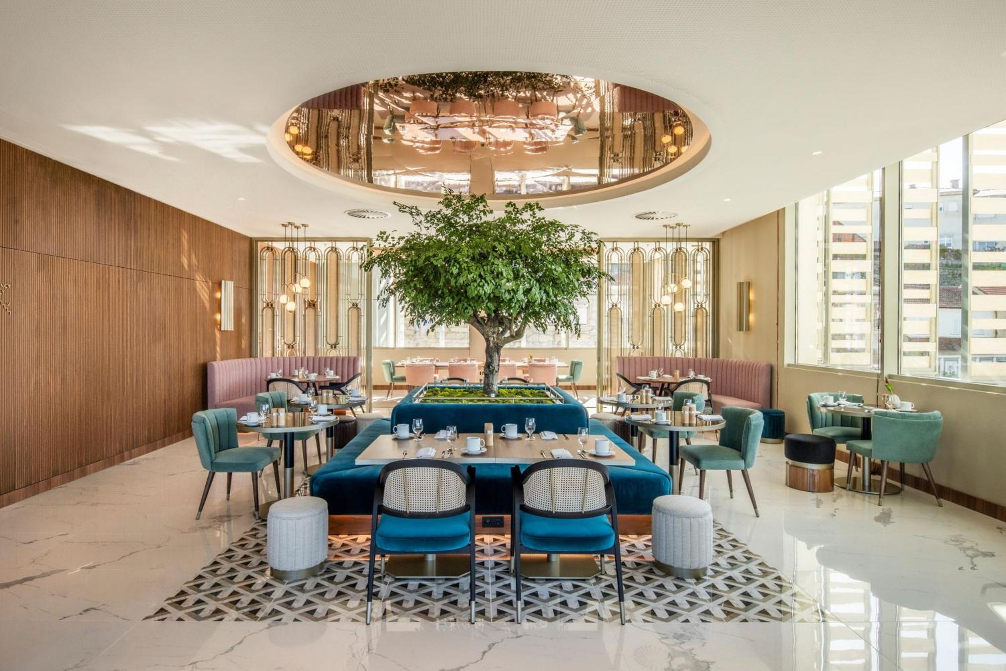 Renaissance Porto Lapa Hotel מראה חיצוני תמונה The restaurant